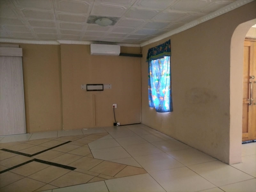 3 Bedroom Property for Sale in Mogwase North West